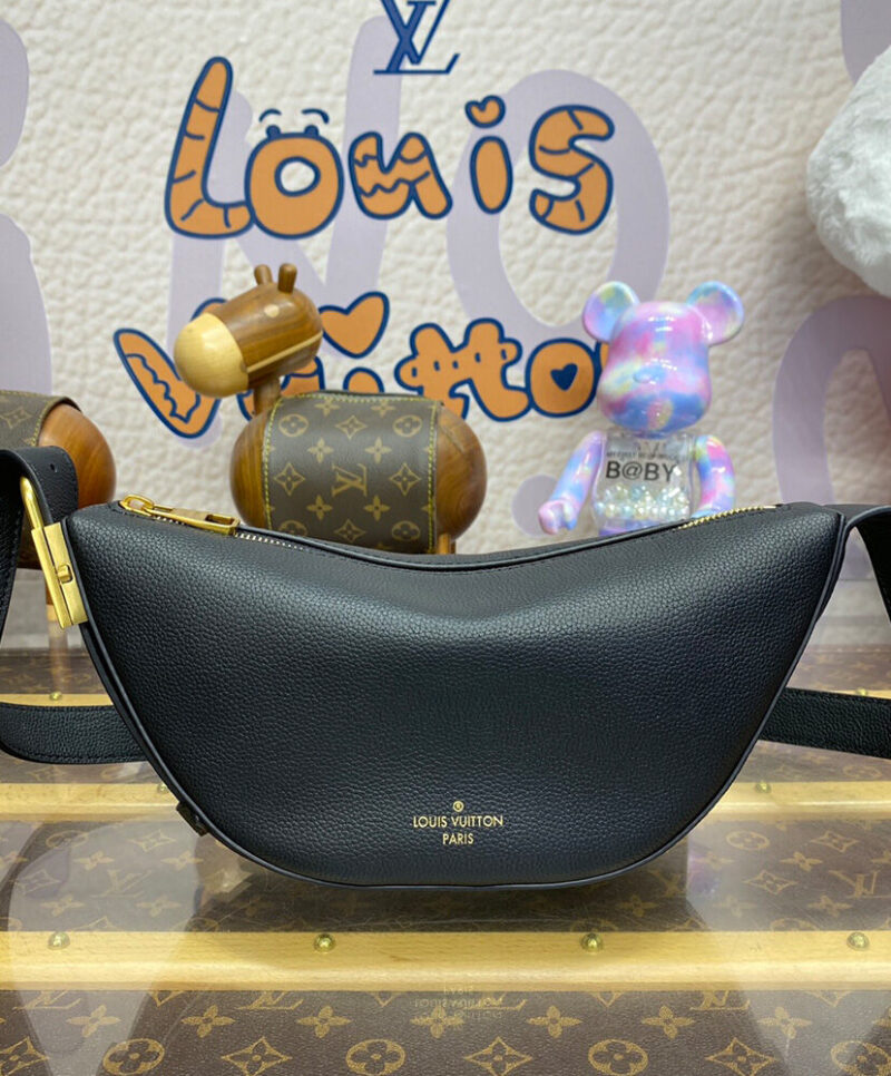 Louis Vuitton Low Key Bumbag M11429 Black
